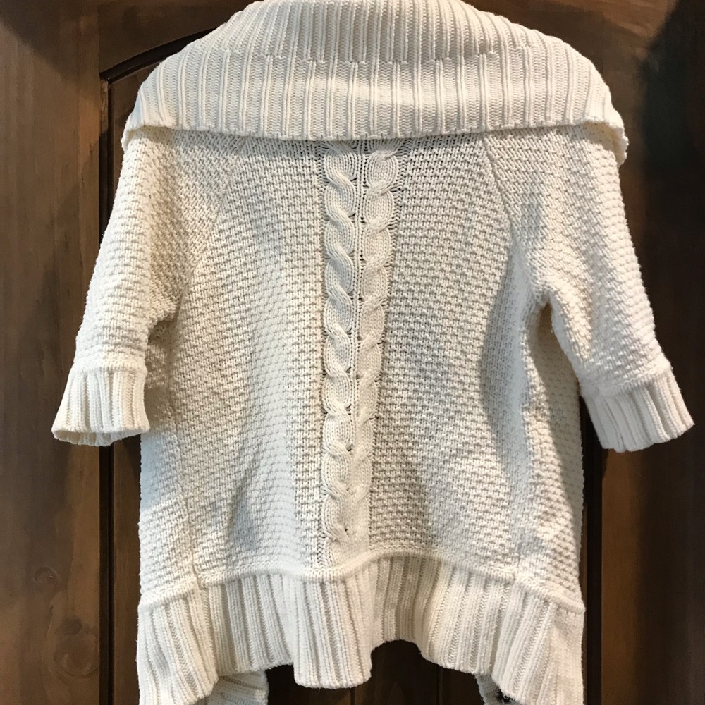Express Sweater - Picture 4 of 4